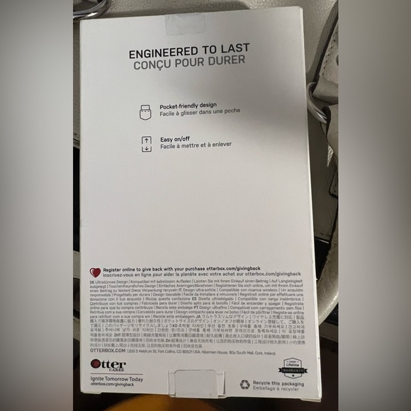 OTTERBOX Clearly Protected for iPhone 11. - Picture 2 of 2